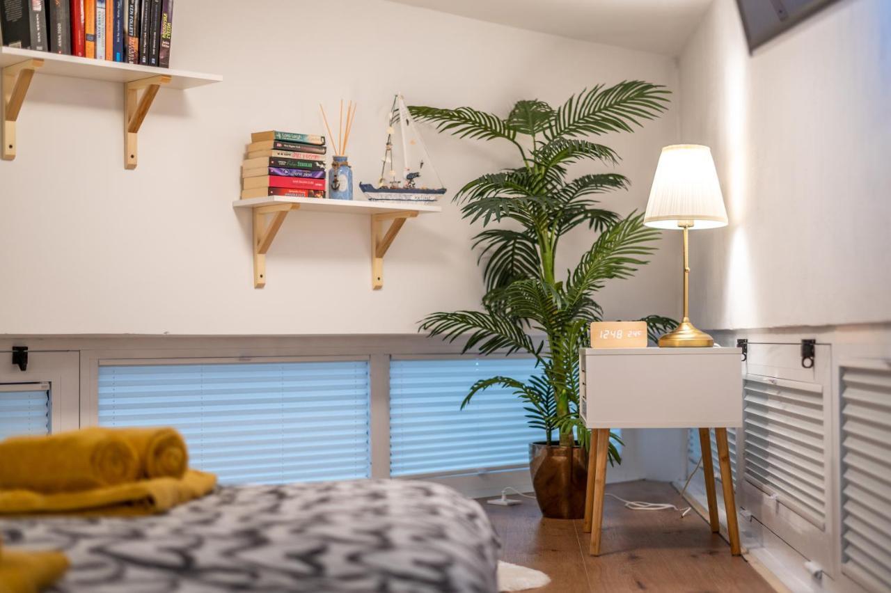 Studio Apartment Lion Portorose Eksteriør billede