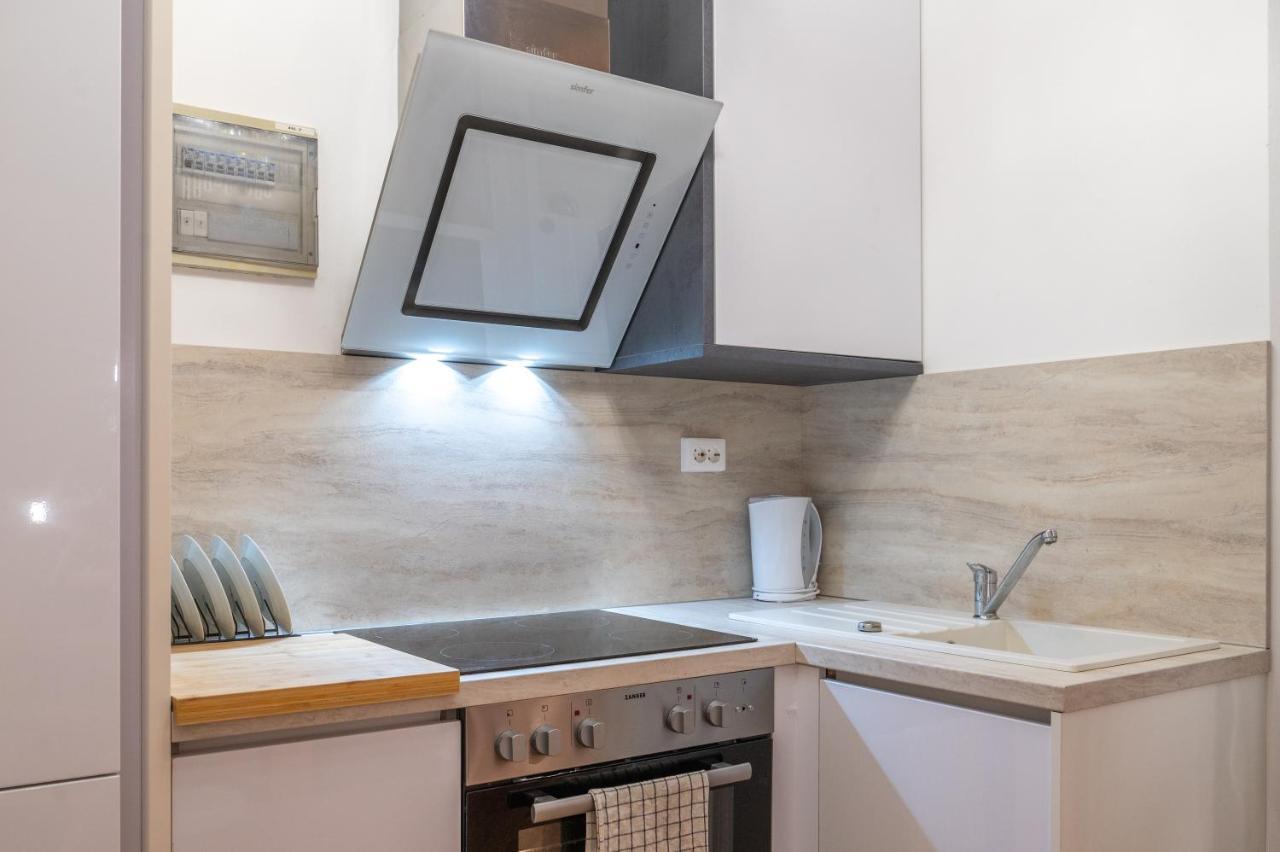 Studio Apartment Lion Portorose Eksteriør billede